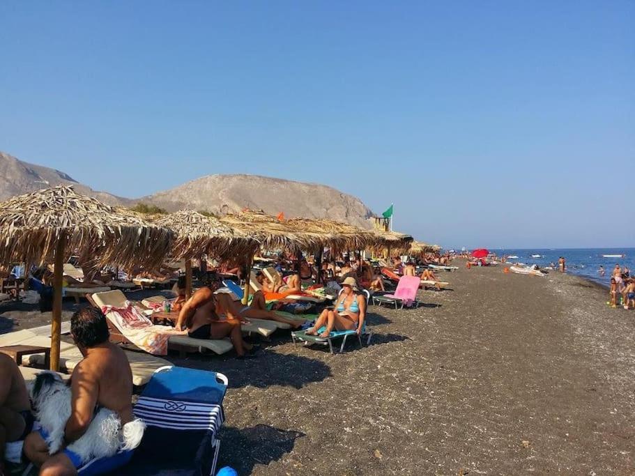 Pleasure Black Santorini