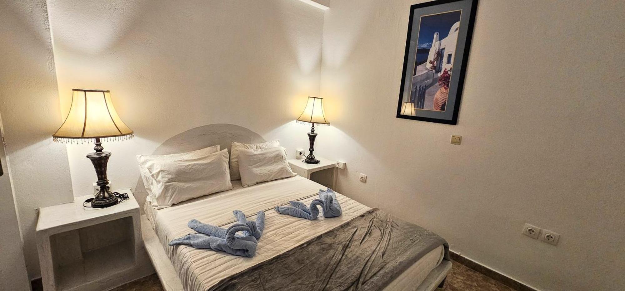 Pleasure Black Santorini Apartment Perissa (Santorini)