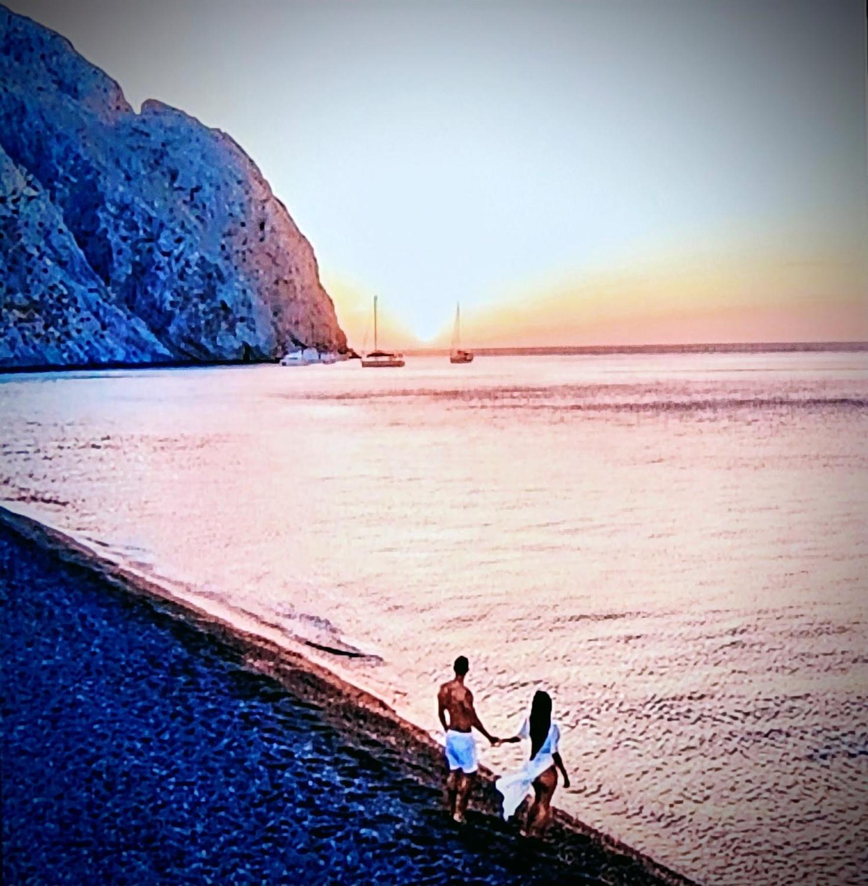 Apartment Pleasure Black Santorini Perissa (Santorini)
